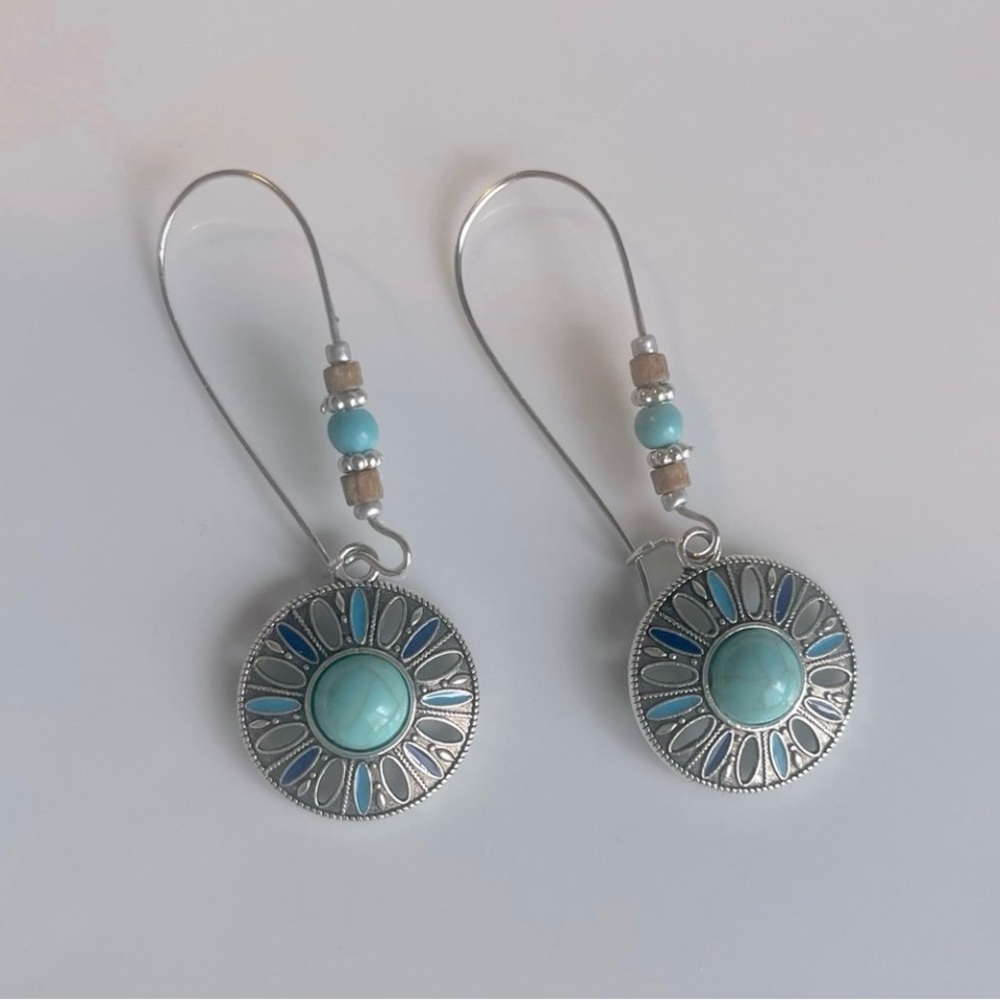 ❤️‍🔥3/$27❤️‍🔥Silver Beaded Bohemian Drop Hoop Earrings